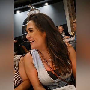 Meet your Posher, Lorena